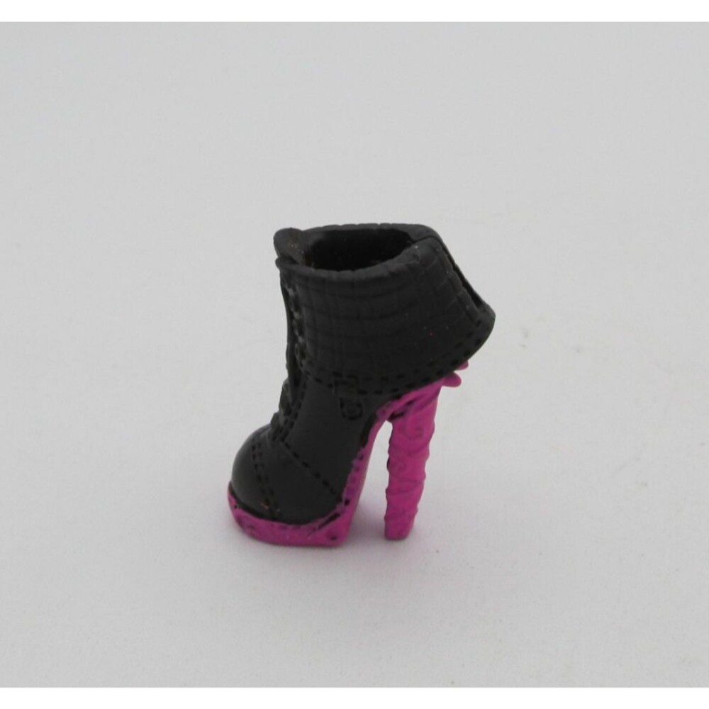 Monster High  Venus McFlytrap Music Festival Right Black Boot Heel Shoe Only